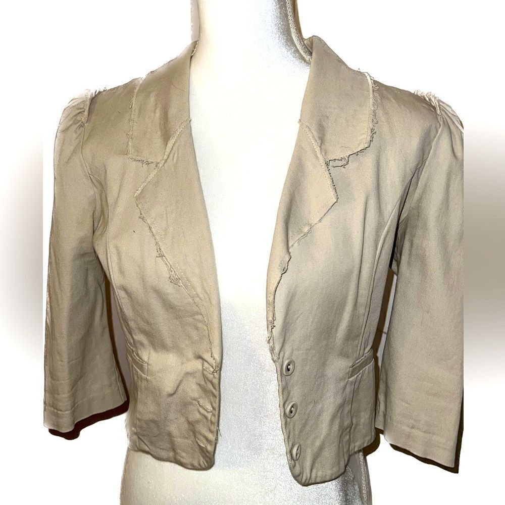 AQUA CROPPED khaki jacket, puff sleeves, adorable for spring!